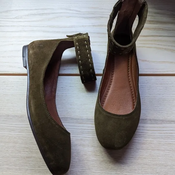 FINAL SALE 🆕🌿FRYE SUEDE BALLET FLATS🌿