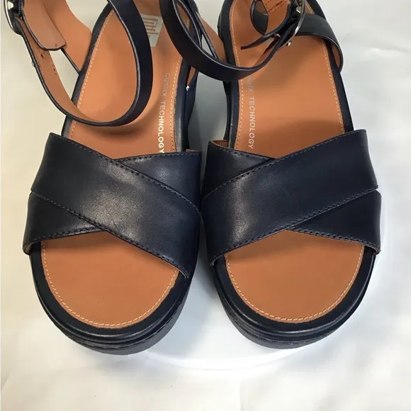 Fit Flop Women Chunky heel platform Sandals Sz. 5 Blue NWOT Comfort, Retro