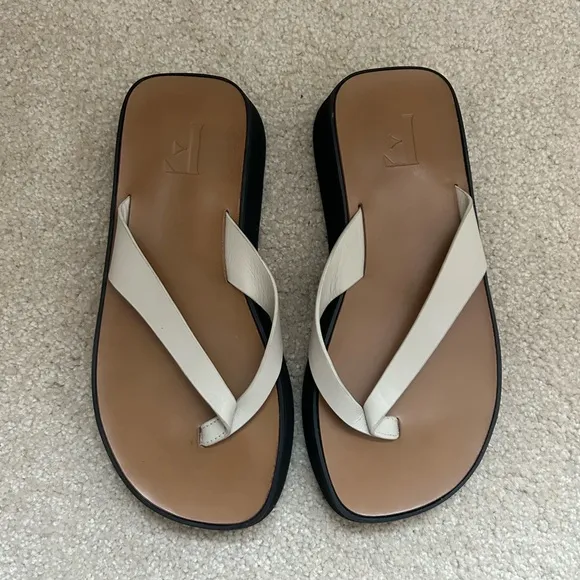 Flattered Brooke Leather Crème Sandals Size 38