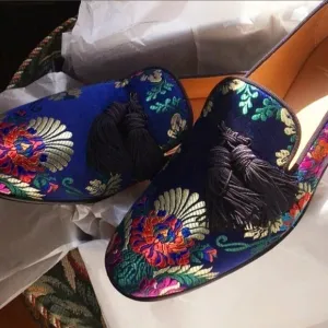 Floral Embroidered Women's Loafers