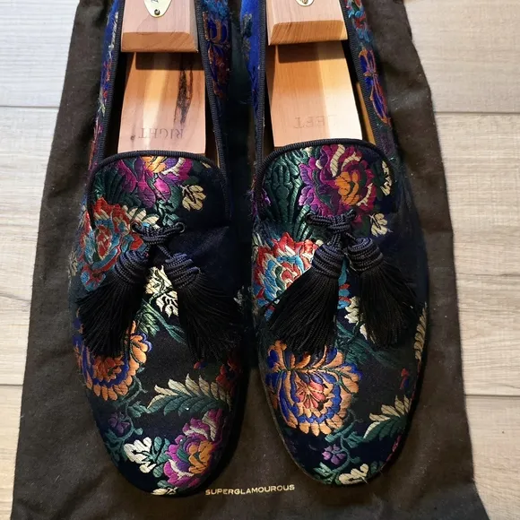 Floral Embroidered Women's Loafers