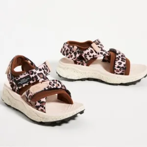 Flower Mountain women’s Nazca pink brown Leopard Print chunky open toe Sandals 7