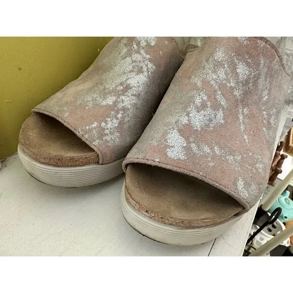 Fly London Wigg Chunky Wedge Mule Sandal Slide Silver Burnout Size 40 = US sz 9