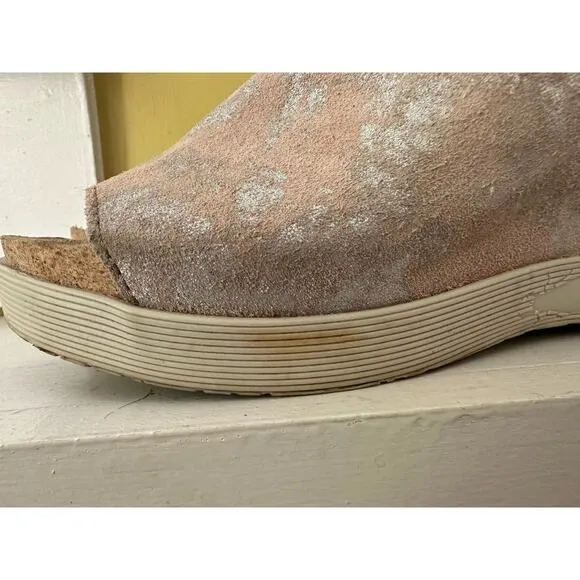 Fly London Wigg Chunky Wedge Mule Sandal Slide Silver Burnout Size 40 = US sz 9