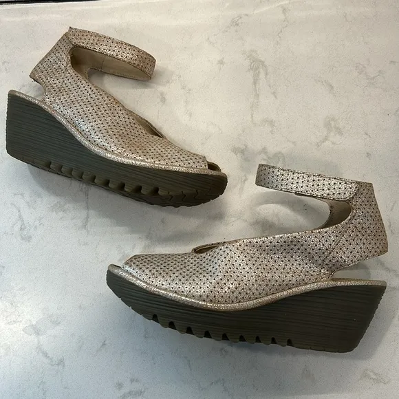Fly London Yala Leather Perforated Wedges Gold Shimmer Size 9.5