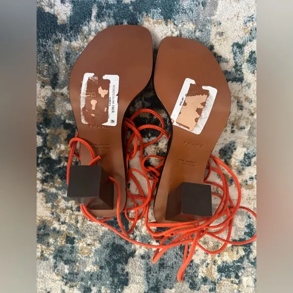 FRAME Le Doheny women’s chunky heeled Sandals in orange size 36 leather size 5.5