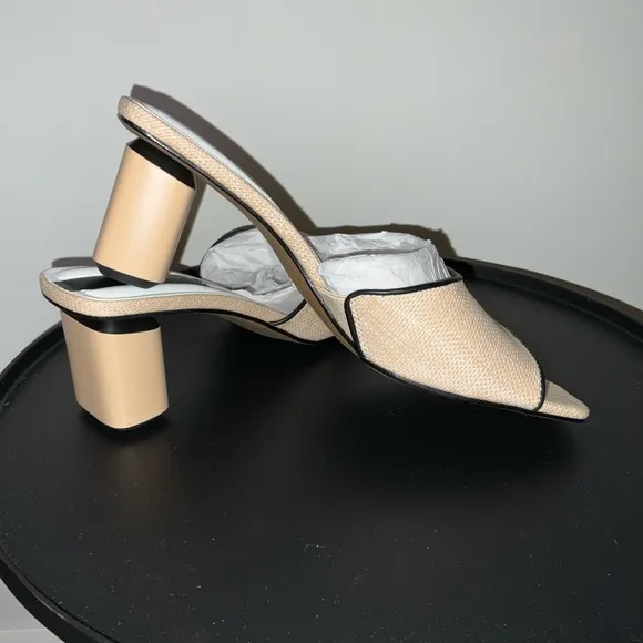 Franco Sarto - New without Box - size 9.5 - Linley Heel