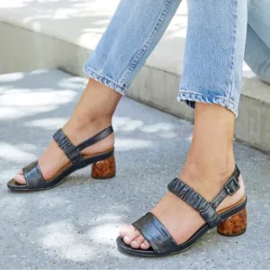 FRANKIE4 Mollie Black Croc Embossed Sandals Size 7