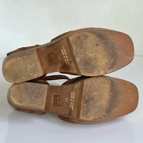 Free People &quot;Walk This Way&quot; Clogs Sandals Size 37 / US 6.5