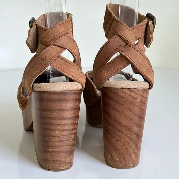 Free People &quot;Walk This Way&quot; Clogs Sandals Size 37 / US 6.5