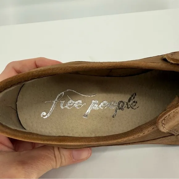 Free People Brady Brown Suede Loafer in a size 7.5 or 38 Slip-ons Casual Flats