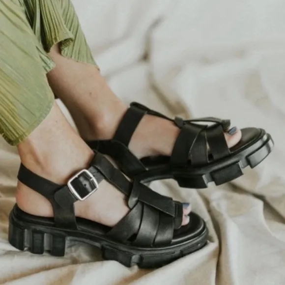 Free People Brooks Chunky Ankle Buckle Fisherman Sandal