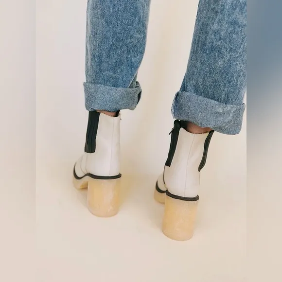 FREE PEOPLE - JAMES CHELSEABOOTS size 6