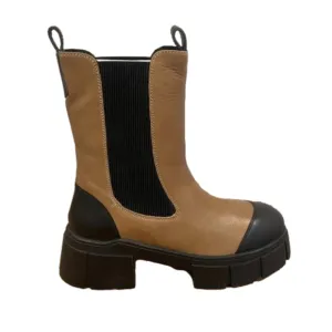Free People Maren Mid Chelsea Leather Elastic Lug Sole Boots in Tan NEW Size 39