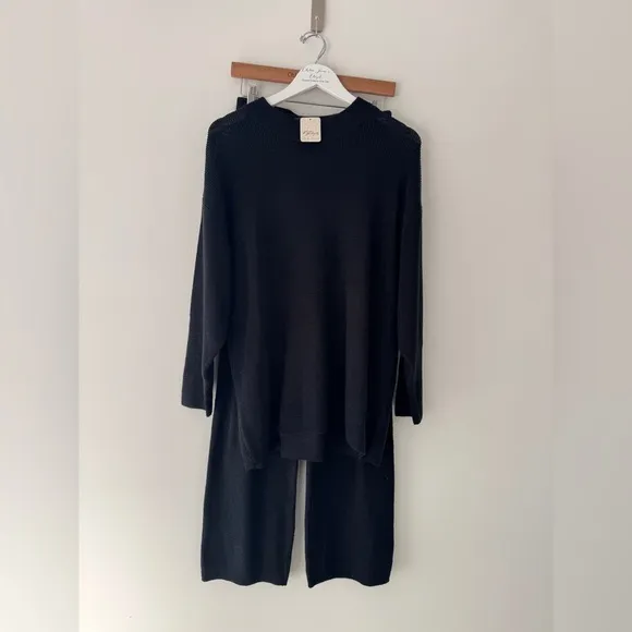FREE PEOPLE NWT Malibu Black Set S