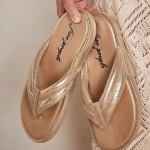 FREE PEOPLE NWT WONDERLAND THONG SANDALS GOLD CHUNKY SILHOUETTE