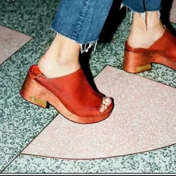 Free People Orange Moon Clog Chunky Heel Mule Slide Sandals Size 7