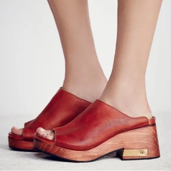 Free People Orange Moon Clog Chunky Heel Mule Slide Sandals Size 7