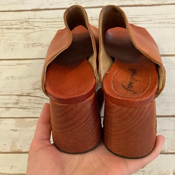 Free People Orange Moon Clog Chunky Heel Mule Slide Sandals Size 7