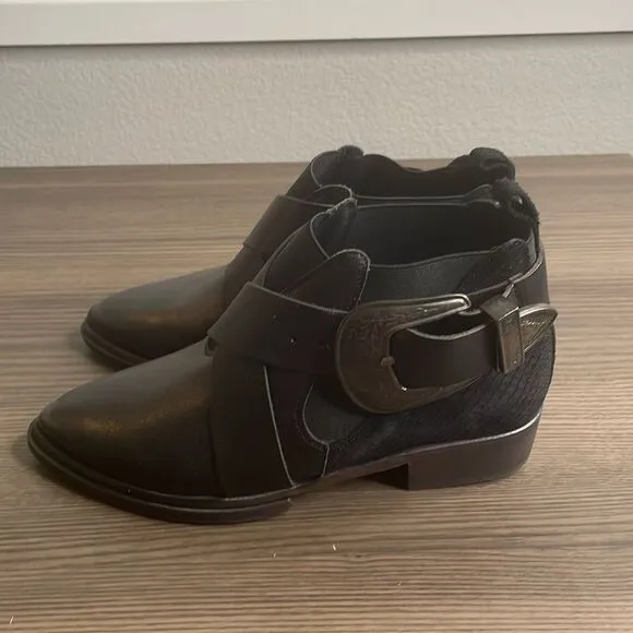Free People Western Maverick Chelsea Boots size 6