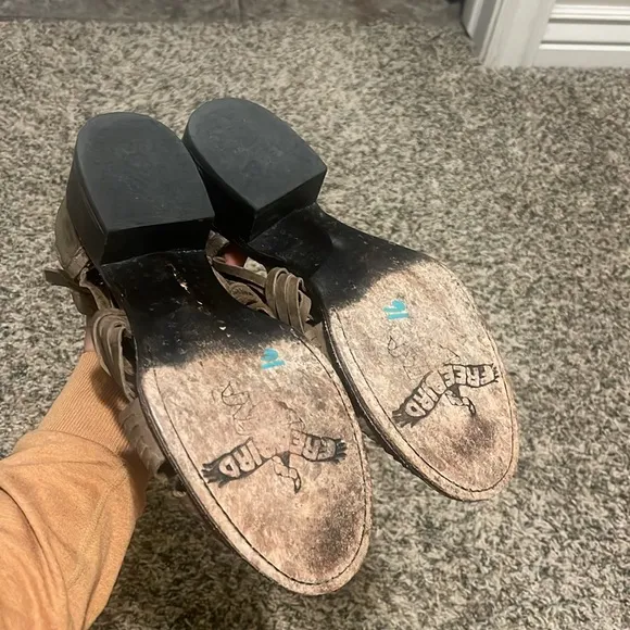Freebird by Steven Leather Arrow Sandals 9
