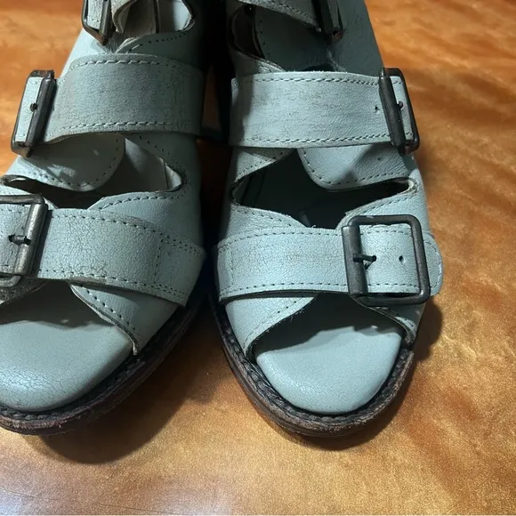 Freebird by Steven Quail Leather Buckle Strapy Gladiator Sandals size 6