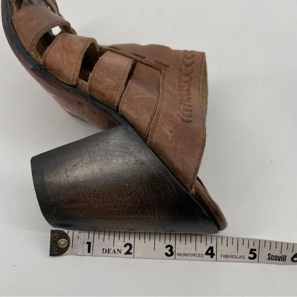 Freebird by Steven size 8 Brown Leather Sandals Vultr Vulture mule sandals heel