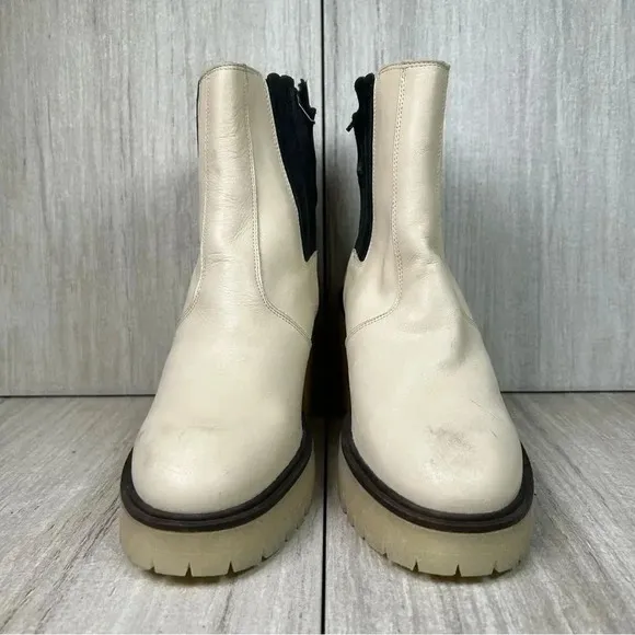 Free People James Chelsea Boots Lug Soles Heeled Ankle Womens Size 9 9.5 EUR 40