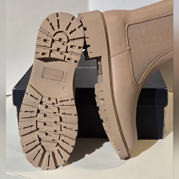 French Connection Women's Reyah Chelsea Lug Sole Boots, Size 7 Taupe color.