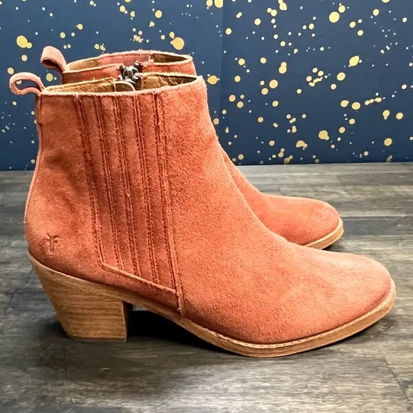Frye Alton Chelsea Rosewood Suede Zip Ankle Boots Size 8.5