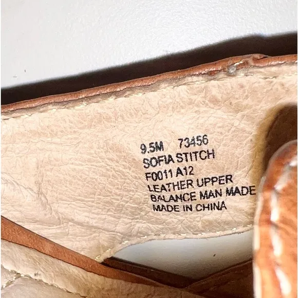 Frye and Company Sofia Stitch heeled sandals shoes Leather Upper Size 9.5M brown