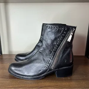 FRYE Black Leather Demi Rebel Zip Ankle Boots Sz 9.5