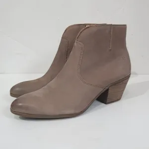 Frye boots Judith seam ankle boots toupe
