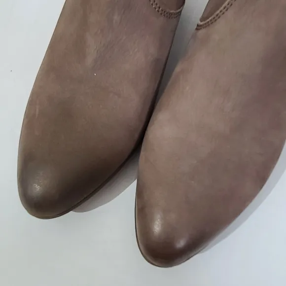 Frye boots Judith seam ankle boots toupe