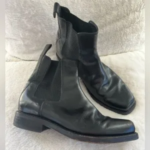 Frye Chelsea Boots