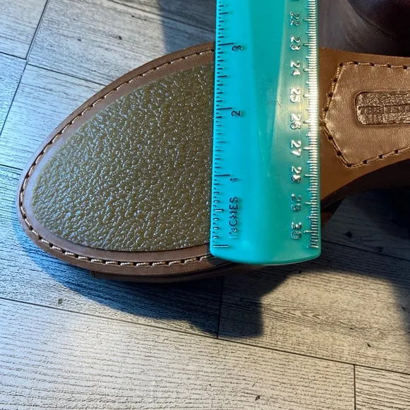 FRYE Dierdre Women's Ankle Strap Brown Leather Wedge Sandals Size 9