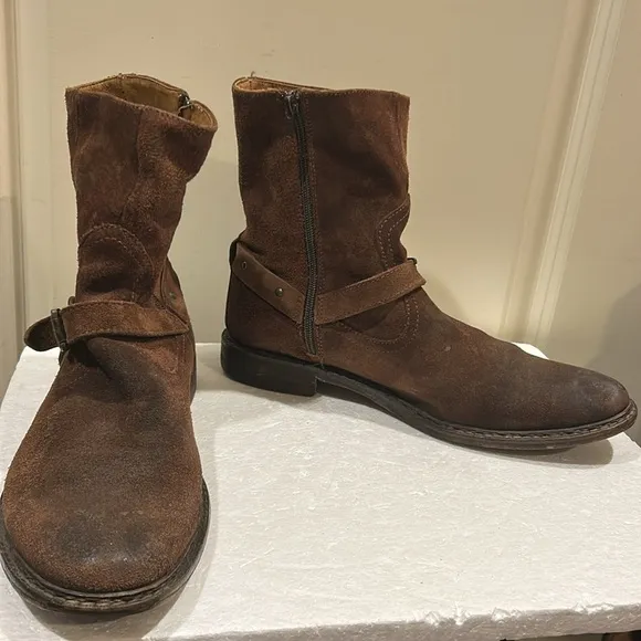 Frye men’s brown suede leather buckle side zipper calf length boots size 10.5