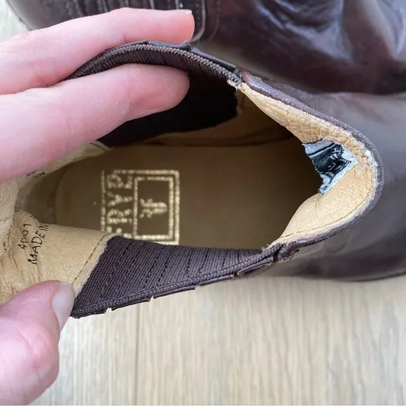 Frye Phillip Chelsea boots women's brown size 7