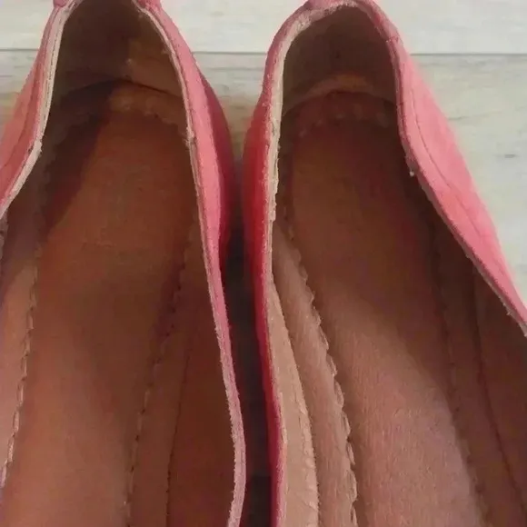 Frye Suede Coral Carson Ballet Flats Size 7