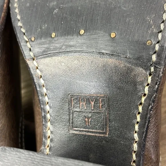 Frye Women’s Leather Leslie 76751 Brown  Ankle Side Zip Booties Boots, size 8.5