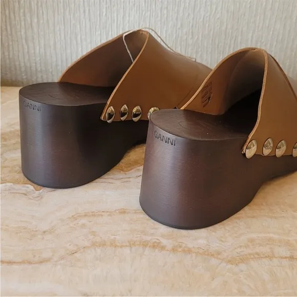Ganni Retro Leather Platform Clogs Mules Sandals open toe Tigers Eye Camel