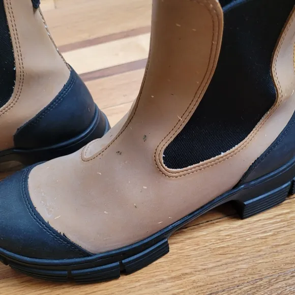 GANNI TWO TONE CHELSEA BOOTS