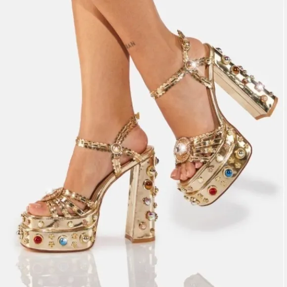 Gemstone bedded ,chunky block ,runway  sandals platform .crystals rhinestone.