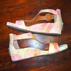 Gentle souls Gisele tropical multi wedge sandals 7 new
