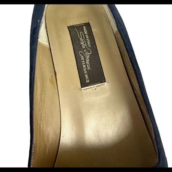 Gently Used Royal Blue Suede Slip-on Flats with Gold Linked Embellishments Sz 9N