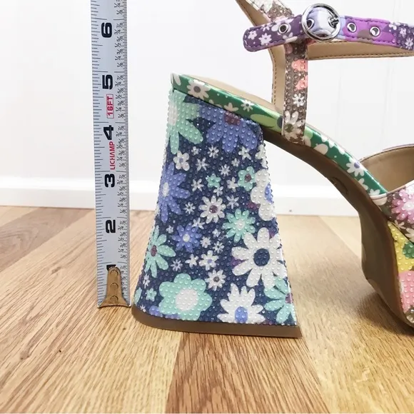 GIANNI BINI Ulti-Mate 70s Floral Platform Sandals Strappy Chunky Heel Size 8.5