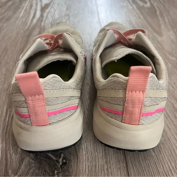 Girls Pink Veja Sneakers