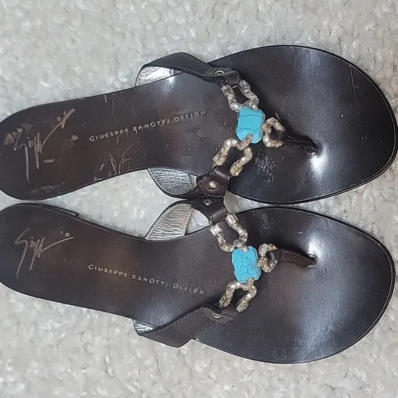 GIUSEPPE ZANOTTI Brown And  Bling Horseshoe And Turquoise Thong Slides Size 37