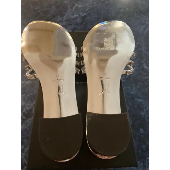 Giuseppe Zanotti Michelle Open-Toe Sandals Silver Women’s EU 40/US 10 $820. Ligh