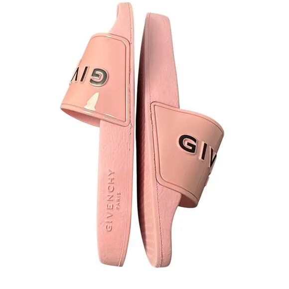 Givenchy Paris Made in Italy women’s bubble gum pink slides size 38 US 7. #S1968